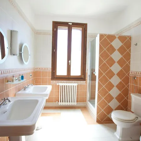 Ortensia With Private Pool וילה אוסטוני